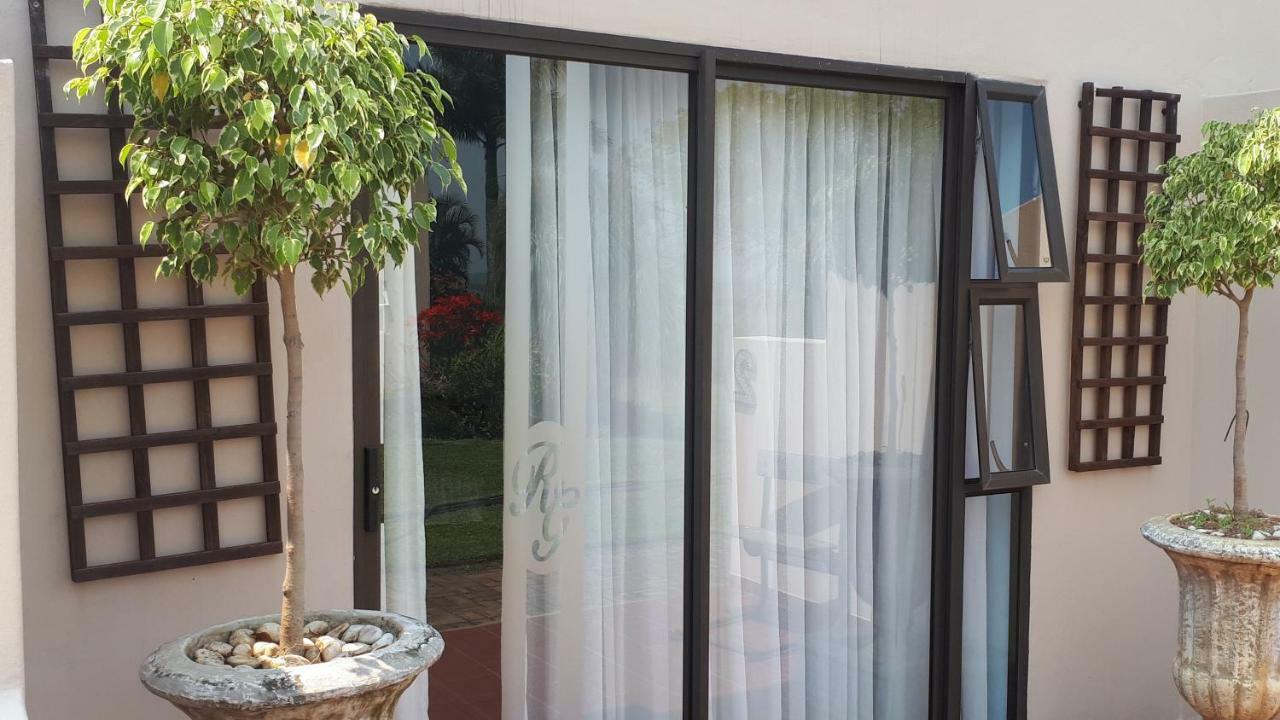 Rosegarden Guesthouse Pongola Exterior photo